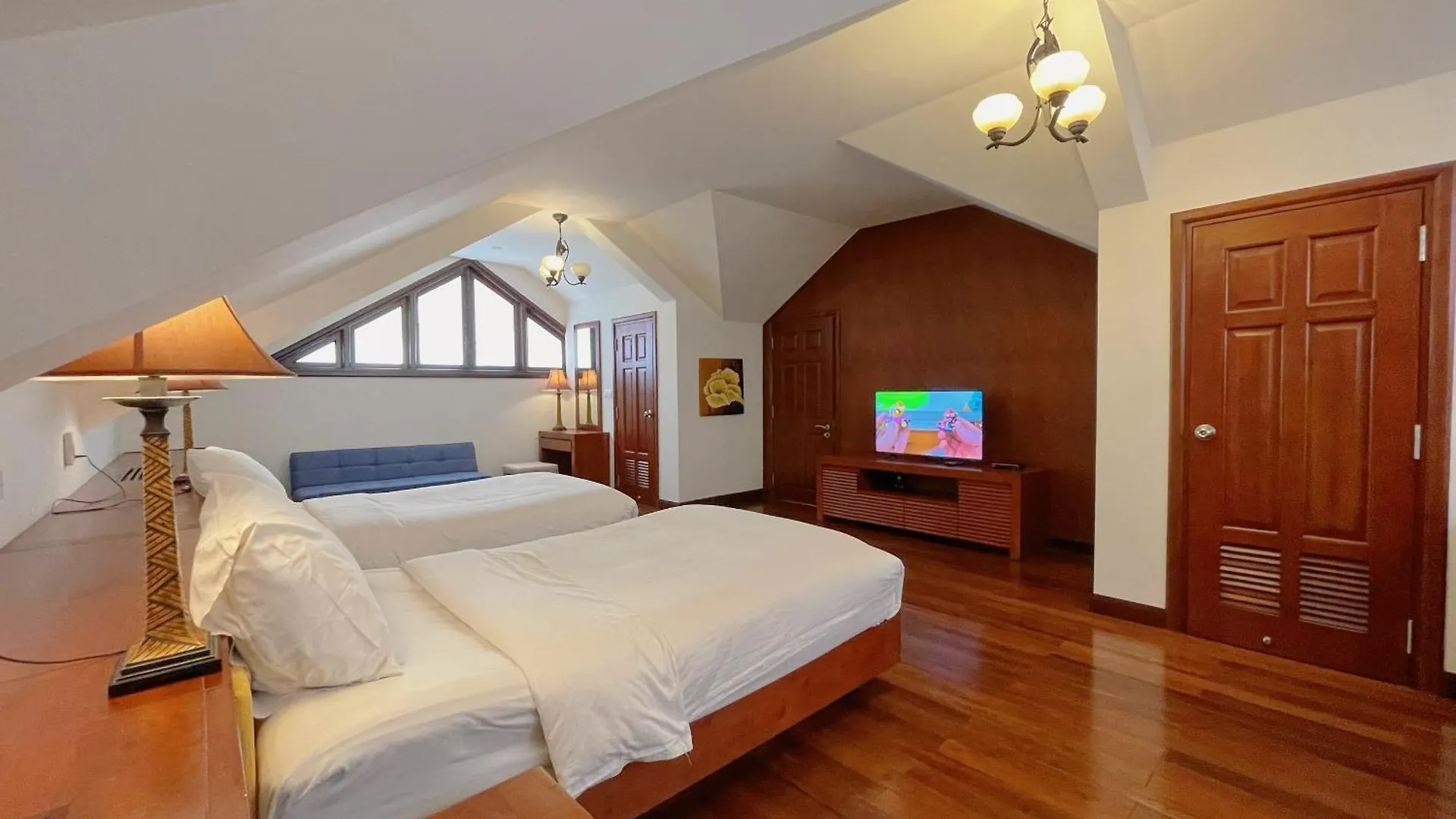 Tropical Pool Villas Da Nang