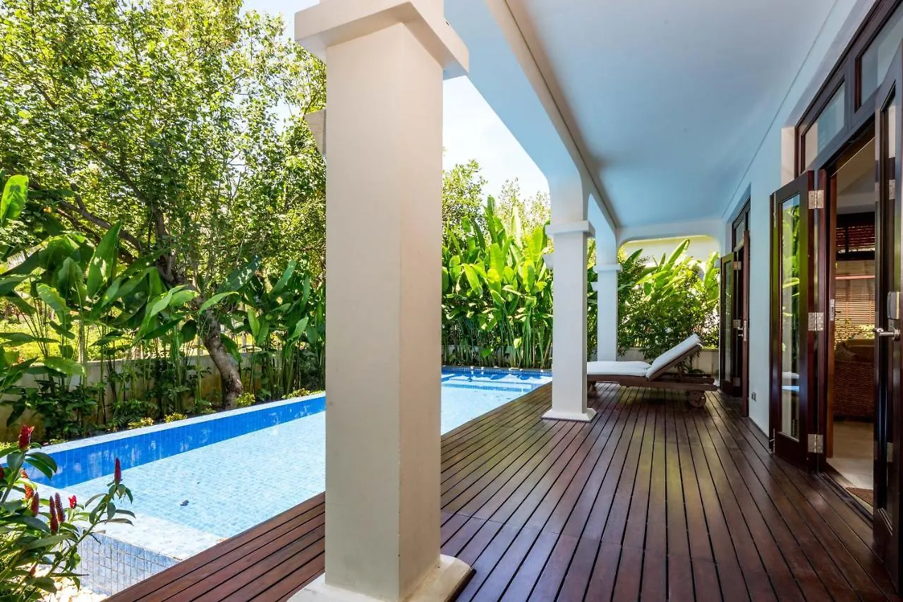 Tropical Pool Villas Da Nang 0*,